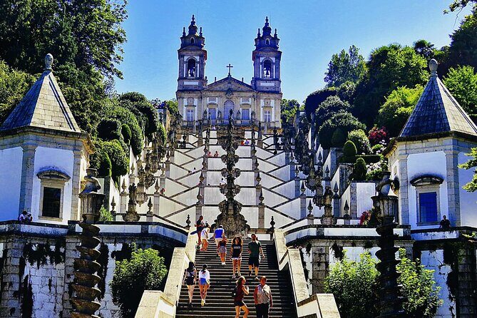 BRAGA AND GUIMARÃES: Private Historic Tour from Porto - Authentic Experiences and Reviewer Insights
