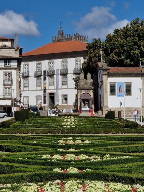BRAGA E GUIMARÃES: Historical Private Tour from Porto - What Could Be Better?