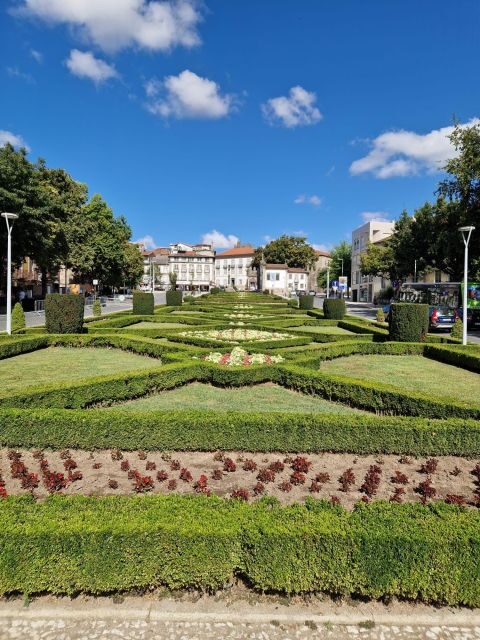 BRAGA E GUIMARÃES: Historical Private Tour from Porto - FAQs
