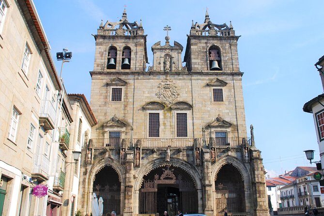 Braga & Guimarães Private Tour  Customizable Experience - Potential Drawbacks