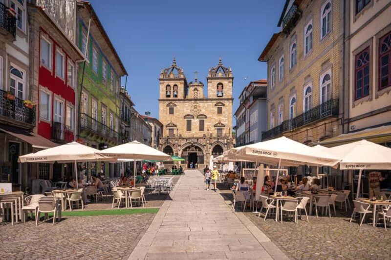 Braga: Private & Flexible Walking Tour in Historic Center - Key Points