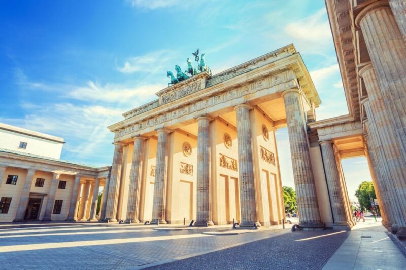 Brandenburg Gate and Berlin Off the Beaten Path Walking Tour - What Travelers Say