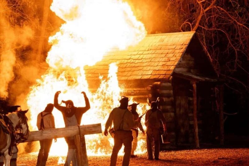 Branson: Chuckwagon Dinner Show and Outdoor Drama - The Outdoor Drama: Entertainment and Atmosphere