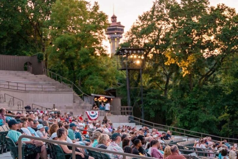 Branson: Chuckwagon Dinner Show and Outdoor Drama - Is It Worth It?