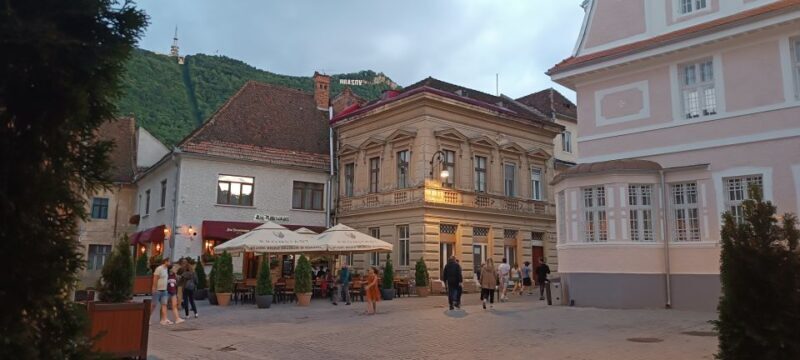 Brasov Old Town - 2-3 hours walking tour - Key Points