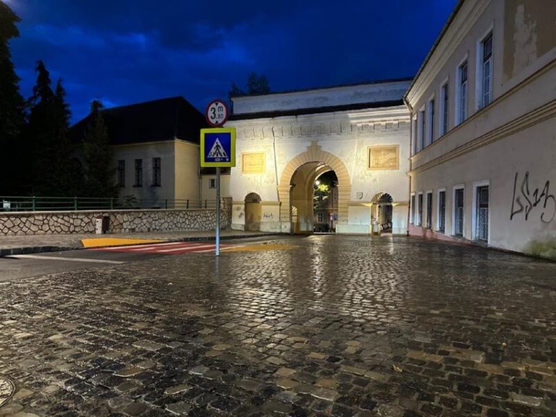 Brasov Old Town - 2-3 hours walking tour - Cost and Value