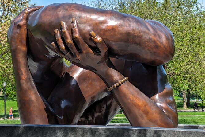 Brass and Bronze: Audio Guide to Boston's Art and Monuments - Key Points