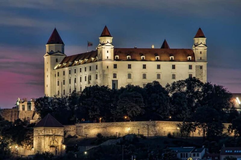 Bratislava: Castles & Panoramic Views of Slovakia - Key Points
