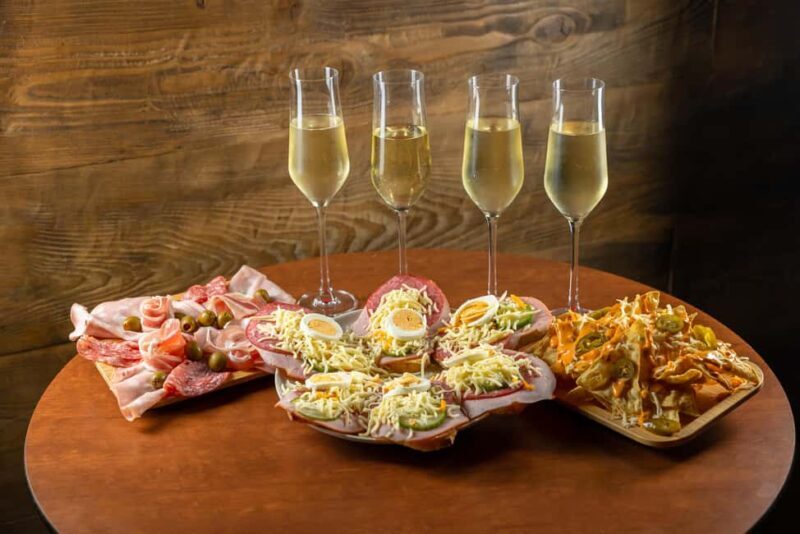 Bratislava: Private New Year's Eve Party with Drinks - Bratislava: Private New Years Eve Party with Drinks — A Cozy Way to Ring in the New Year