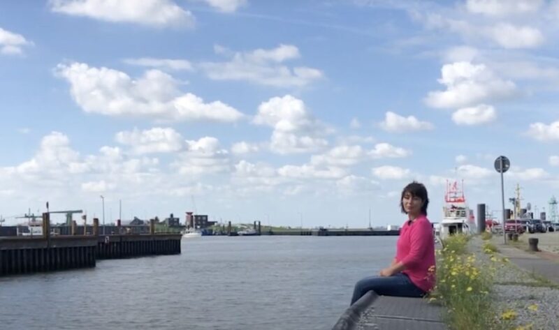 Bremerhaven: Sailor's yarn, legends and sea walking tour - In Closing