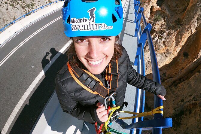 Bridge Jumping Experience in Mascarat, Altea - Accessibility and Group Size