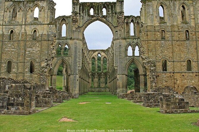 Bridgerton-Themed Castle Howard: Private Day Trip from York - FAQ