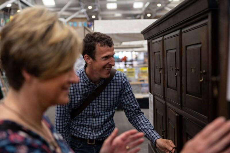 Brighton: Walking Food Tour (Vegan and Vegetarian options) - Pros and Cons