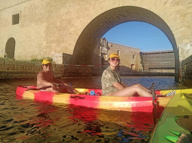 Brindisi: 2 hours Sea kayak or Stand Up Paddle rental - FAQs