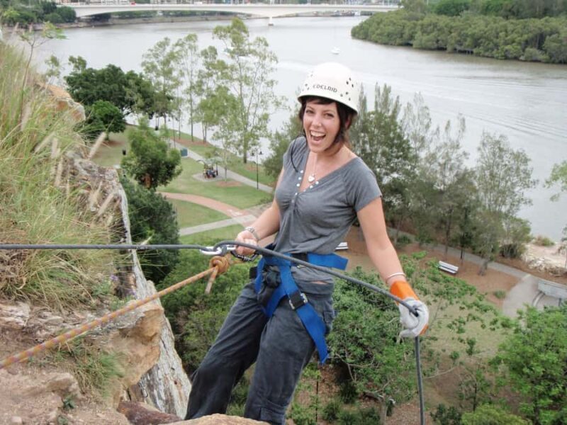 Brisbane: Abseiling at Kangaroo Point Cliffs - The Experience Itself — Step by Step
