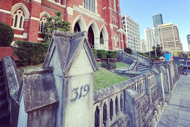 Brisbane City Walking Tour: local guide, small group, 100 mins - Is It Worth the Price?