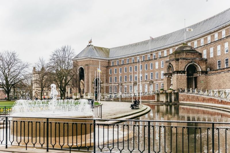 Bristol: Blackbeard to Banksy Guided Walking Tour - “Bizarre echoes” and the art of listening while you walk