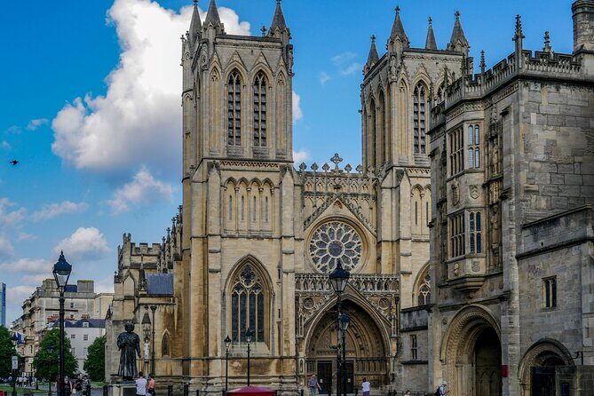 Bristol Quest: Self Guided City Walk & Immersive Treasure Hunt - Navigating the Itinerary