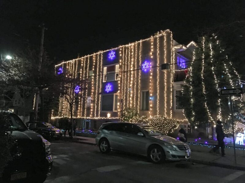 Brooklyn: Dyker Heights Christmas Walking Tour - Is It Worth the Price?