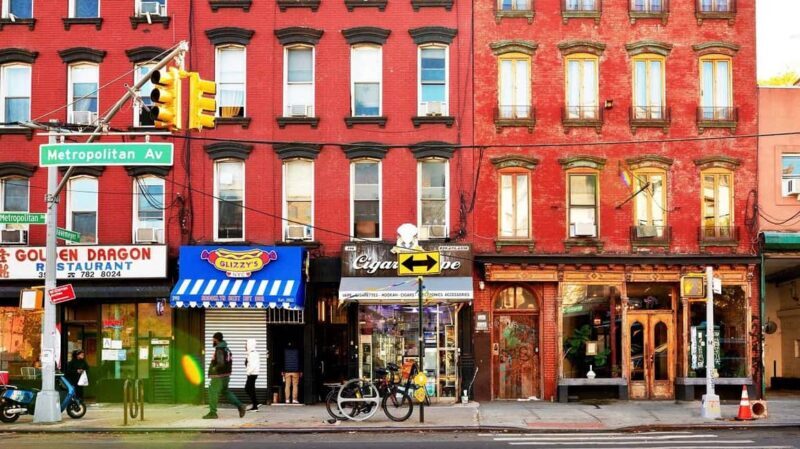 Brooklyn: Movie Locations Guided Tour with Entry Ticket - FAQ