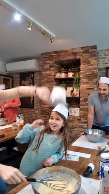 Bruges: 1.5-Hour Waffle Making Workshop - All You Can Eat - Practical Details