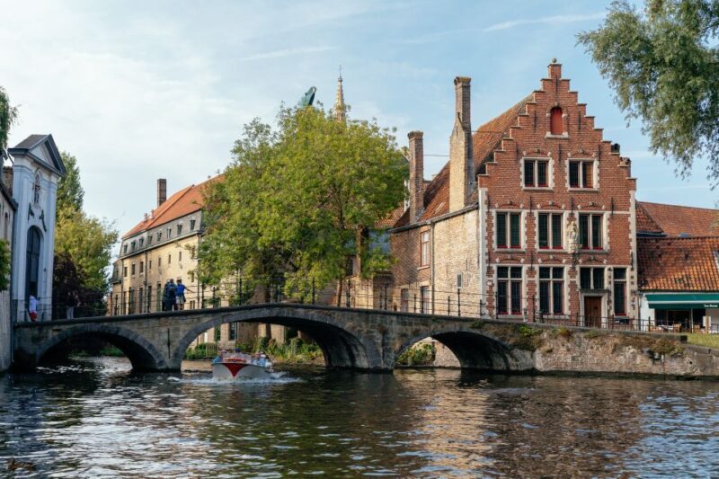 Bruges: 2-Hour Private Kick-Start Tour with a Local - FAQs