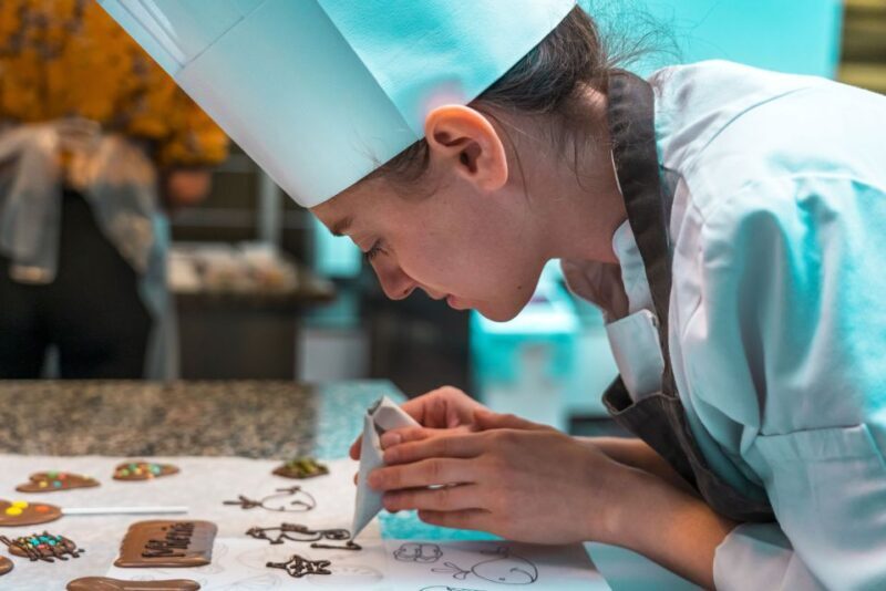 Bruges: Chocolate Making Workshop and Chocolate Museum Entry - FAQ Section