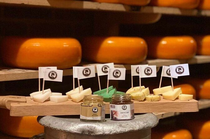 Bruges Food Tour: 8 Tastings of Local Delicacies - The Experience in Detail