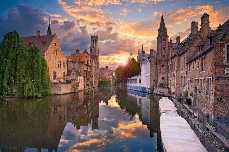Bruges : Highlights & Hidden gems Walking Tour - Key Points
