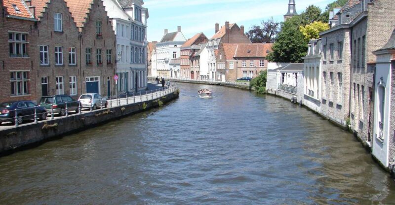 Bruges Private 2-Hour Walking Tour - Exploring Bruges in Two Hours: A Honest Look at the Private Walking Tour