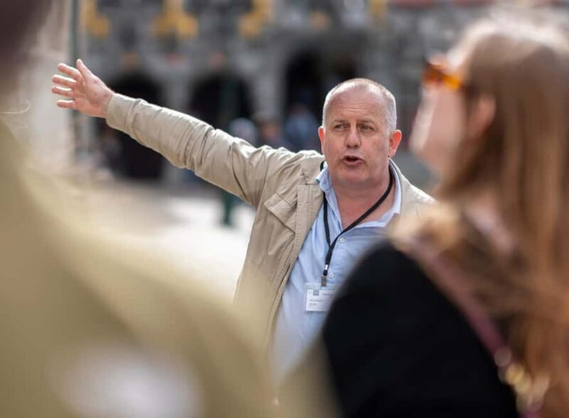 Bruges: Walking Tour, praline, Canal Cruise, and Burger Meal - The Practicalities