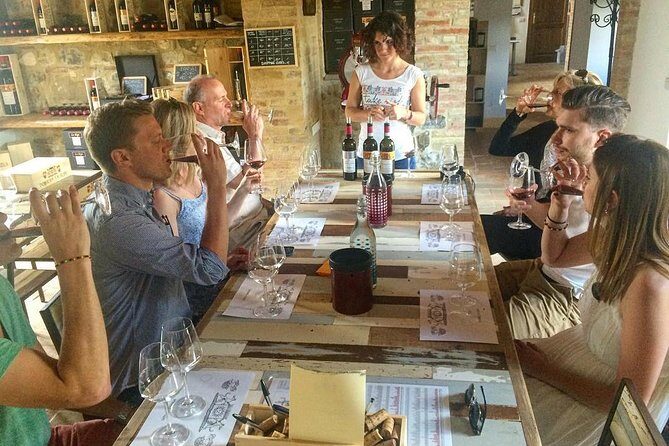 Brunello di Montalcino wine experience with a sommelier - Key Points