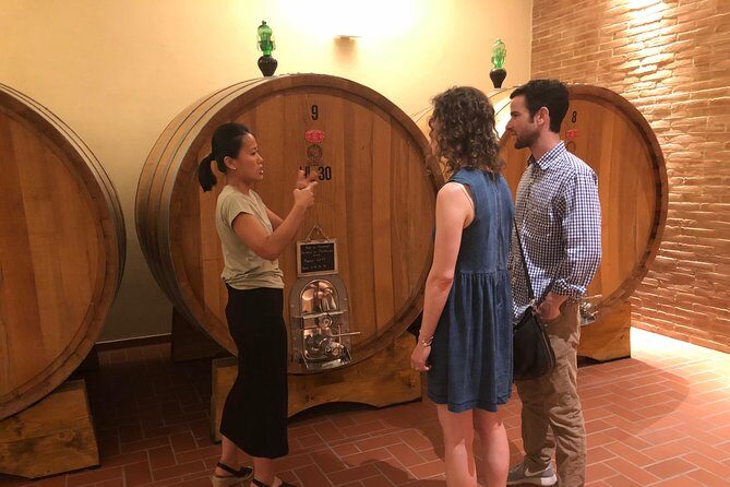 Brunello di Montalcino wine experience with a sommelier - The Value of the Experience