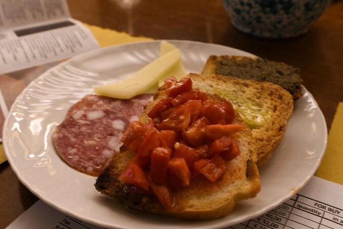 Brunello Vineyards Bus Tour - Discovering Montalcino’s Charm