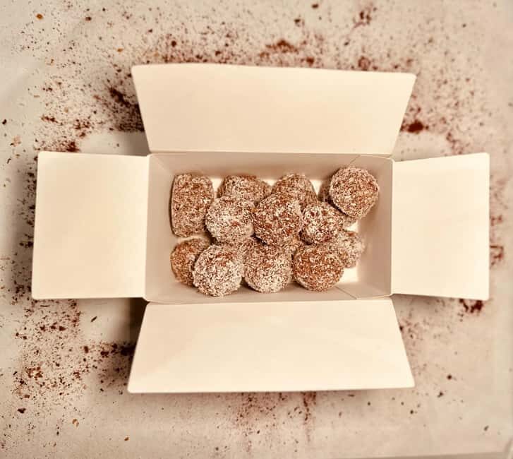 Brussels: Belgian Chocolate Truffles Workshop and Tasting - The Group Size and Experience Quality