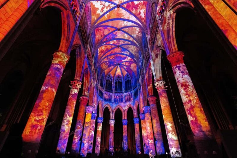 Brussels Cathedral: Immersive Sound and Light Show  Luminiscence - What is LUMINISCENCE in Brussels?