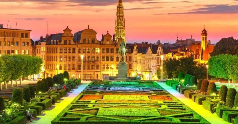 Brussels: Christmas Market Magic Walking Tour with a Local - FAQ