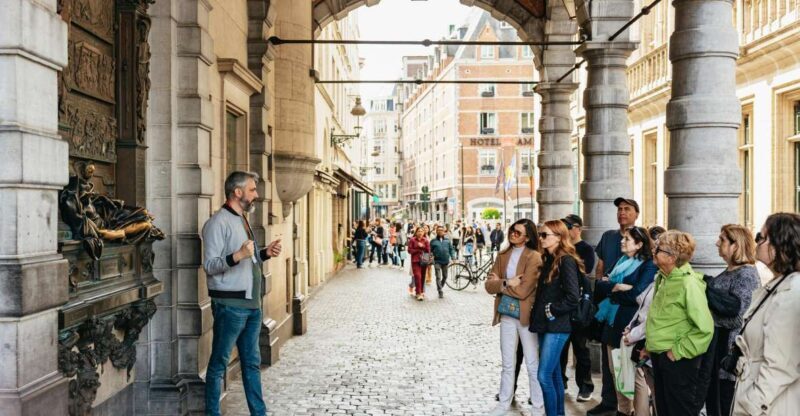 Brussels: City Highlights Walking and Tasting Tour - Key Points