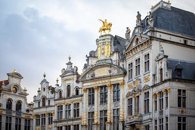 Brussels Highlights Walking and Bus Tour w/ Waffle - Key Points