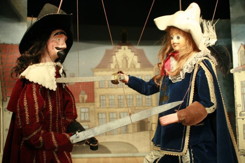 Brussels: The Three Musketeers Private Puppet Show - Is This Experience Right for You?