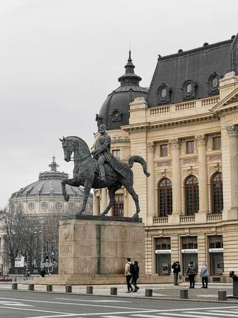 Bucharest city tour: Hop-on Hop-off sightseeing minibus - What to Expect from the Bucharest City Tour