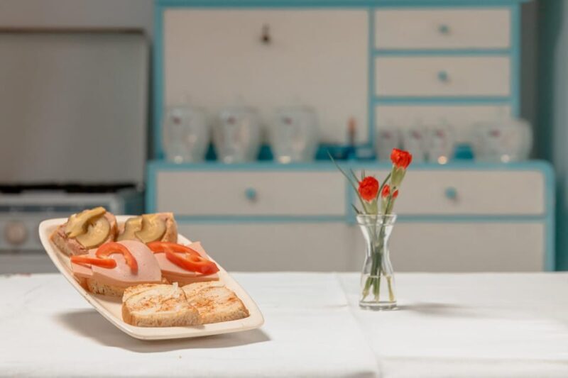 Bucharest: Dinner+Tour at Museum of Communism after closing - Discovering Bucharest’s Hidden Gem: Dinner and Tour at the Museum of Communism