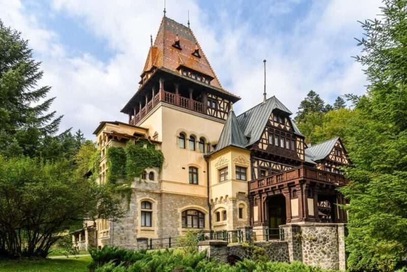 Bucharest Dracula Castles, Wednesday Castles & Peles Castles - FAQs