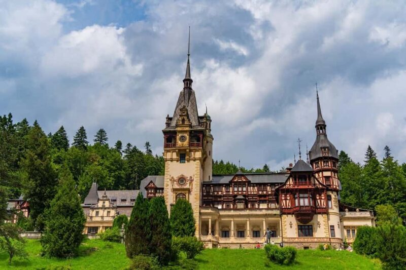 Bucharest: Draculas Castle, Pele Castle & Braov Tour - Key Points