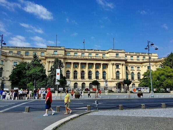 Bucharest Essential Tour: Old Town, Calea Victoriei & Communism - Stop 1: Ateneul Roman