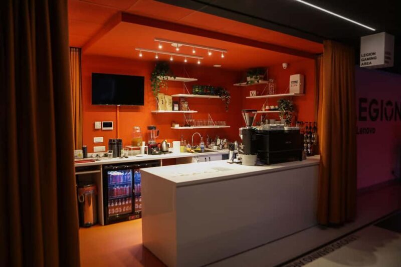 Bucharest: Family VR Adventure with Refreshments - A Closer Look at the Bucharest VR Experience