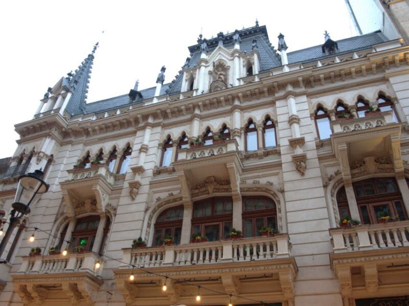 Bucharest in a nutshell - half day private walking tour - FAQs