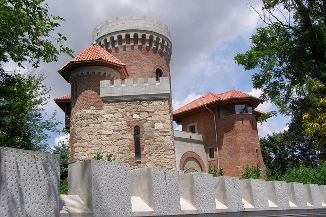 Bucharest Layover Tour (6 - Hour Private City Tour Between Flights) - Practical Details: Transportation, Price, and Overall Value