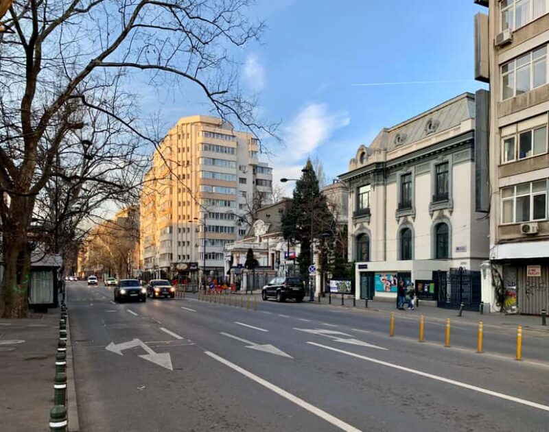 Bucharest Olfactive Experience: 3 Niche Perfume Boutiques - A Closer Look at the Bucharest Olfactive Experience