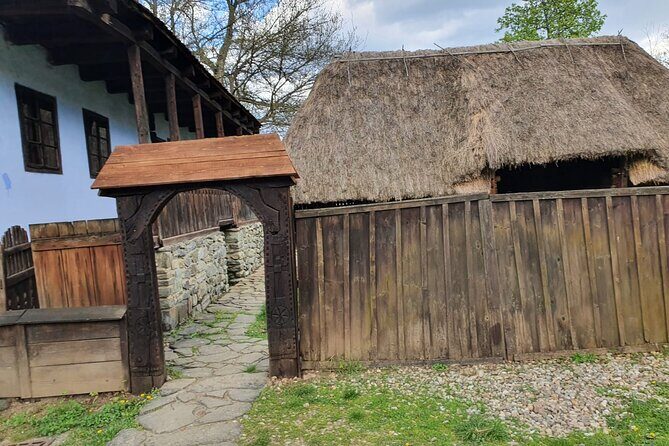 Bucharest Private Tour with Dracula's Grave and Ceauescu Mansion - FAQs